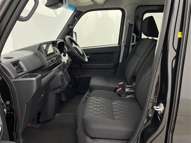 アトレー ＲＳ　社外ナビ　アダプティブクルーズコントロール　両側パワースライドドア　コーナーセンサー　オートライト　アイドリングストップ　ステアリングリモコン　スマートキー　電動格納ミラー　ＲＴＣ　純正フロアマット（22枚目）