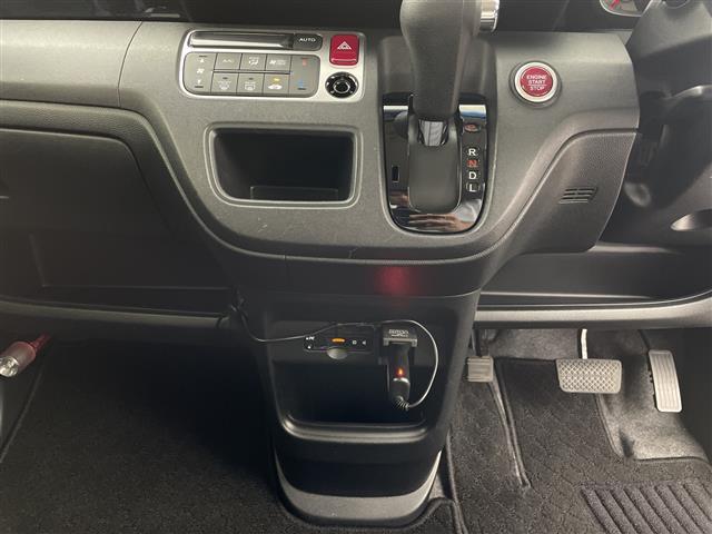 Ｎ－ＯＮＥ Ｇ・ローダウン　社外ナビ　バックカメラ　ドライブレコーダー　ステアリングリモコン　ＥＴＣ　オートライト　純正ＡＷ１４インチ　ＨＩＤライト　フロアマット　電格ミラー　スマートキー　プッシュスタート　フロアマット（11枚目）