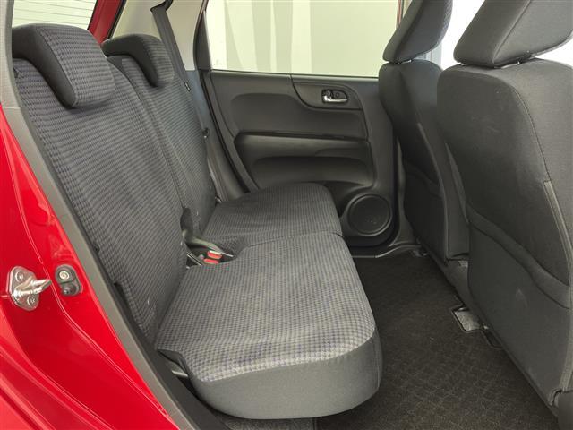 Ｎ－ＯＮＥ Ｇ・ローダウン　社外ナビ　バックカメラ　ドライブレコーダー　ステアリングリモコン　ＥＴＣ　オートライト　純正ＡＷ１４インチ　ＨＩＤライト　フロアマット　電格ミラー　スマートキー　プッシュスタート　フロアマット（19枚目）