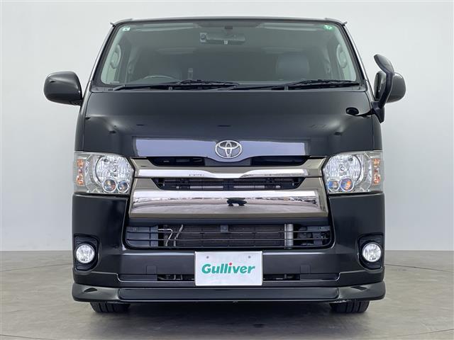 ハイエースバン スーパーGL ダークプライム 社外ナビ フルセグ Bluetooth バックカメラ ハーフレザー 社外アルミホイール ホワイトレタータイヤ ステアリングリモコン オートライト リアガラスフィルム ETC フロアマット ドアバイザー(30枚目)