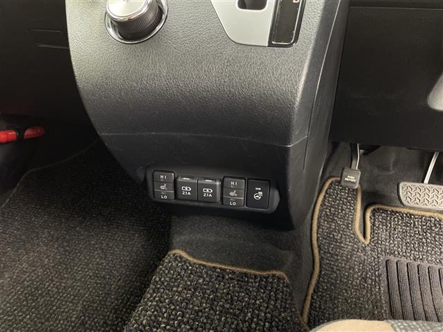 シエンタ Ｇ　グランパー　社外カロツェリアナビ／ＡＶＩＣ－ＲＬ７１１社外カロツェリア製フリップダウンモニター両側パワースライド前席シートヒーターステアリングスイッチ（15枚目）