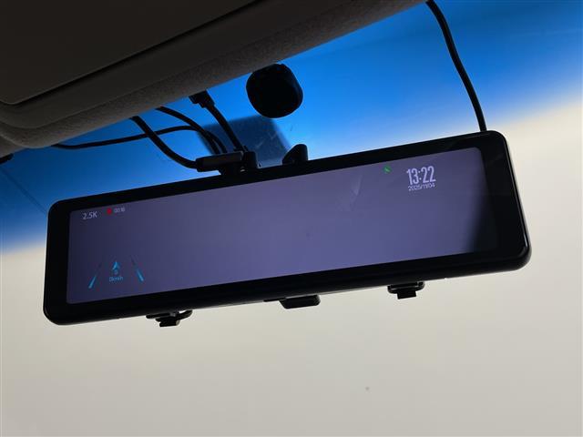 エルグランド 250ハイウェイスターアーバンクロム 社外ナビ Bluetooth フルセグTV ETC バックカメラ 社外フリップダウンモニター オートライト デジタルインナーミラー 両側パワースライドドア オットマンシート 純正フロアマット(4枚目)