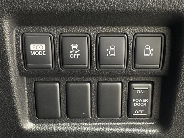 エルグランド 250ハイウェイスターアーバンクロム 社外ナビ Bluetooth フルセグTV ETC バックカメラ 社外フリップダウンモニター オートライト デジタルインナーミラー 両側パワースライドドア オットマンシート 純正フロアマット(11枚目)