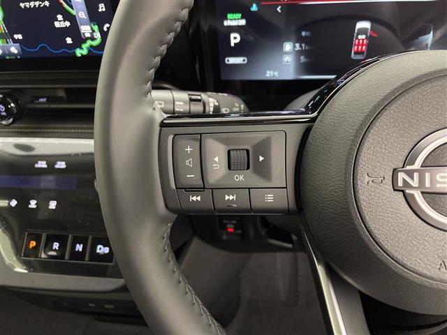 セレナ e-パワー ハイウェイスターV e-POWER 置くだけ充電両側電動スライドドアフルセグ/BT/カープレイ/アンドロイドオート純正フリップダウンモニターヘッドランプオートレベライザー+アダプティブLEDヘッ(8枚目)