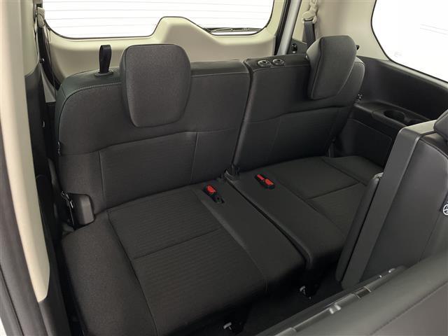 セレナ e-パワー ハイウェイスターV e-POWER 置くだけ充電両側電動スライドドアフルセグ/BT/カープレイ/アンドロイドオート純正フリップダウンモニターヘッドランプオートレベライザー+アダプティブLEDヘッ(28枚目)