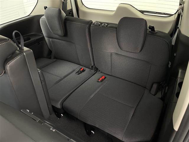 セレナ e-パワー ハイウェイスターV e-POWER 置くだけ充電両側電動スライドドアフルセグ/BT/カープレイ/アンドロイドオート純正フリップダウンモニターヘッドランプオートレベライザー+アダプティブLEDヘッ(29枚目)