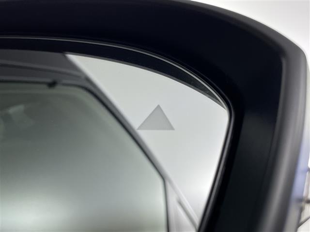 セレナ e-パワー ハイウェイスターV e-POWER 置くだけ充電両側電動スライドドアフルセグ/BT/カープレイ/アンドロイドオート純正フリップダウンモニターヘッドランプオートレベライザー+アダプティブLEDヘッ(37枚目)