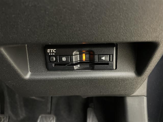 ジムニー XC 純正ナビ Bluetooth フルセグTV CD DVD バックカメラ ドライブレコーダー ビルドインETC 追従型クルーズコントロール 純正AW スズキセーフティサポート 前席シートヒーター(4枚目)