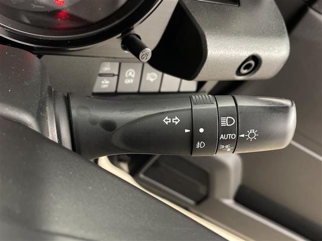 ジムニー XC 純正ナビ Bluetooth フルセグTV CD DVD バックカメラ ドライブレコーダー ビルドインETC 追従型クルーズコントロール 純正AW スズキセーフティサポート 前席シートヒーター(11枚目)