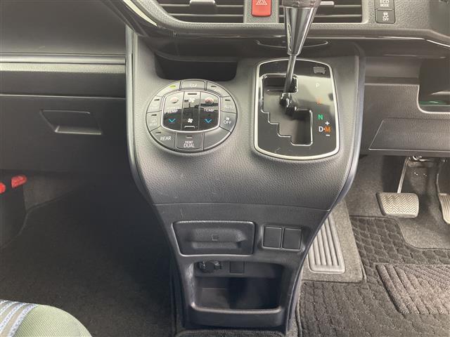 ヴォクシー ZS 煌 純正ナビ Bluetooth フルセグTV ビルトインETC 社外前後ドライブレコーダー 両側パワースライドドア アイドリングストップ フリップダウンモニター バックカメラ(17枚目)