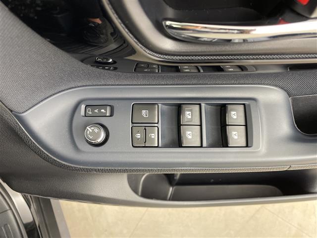 ヴォクシー ZS 煌 純正ナビ Bluetooth フルセグTV ビルトインETC 社外前後ドライブレコーダー 両側パワースライドドア アイドリングストップ フリップダウンモニター バックカメラ(21枚目)