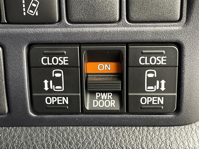 ヴォクシー ZS 煌II アルパイン製10インチナビ フリップダウンモニター バックカメラ アルパイン製スピーカー 純正フロアマット ドアバイザー 両側パワースライドドア LEDヘッドライト オートマチックハイビーム ETC(4枚目)