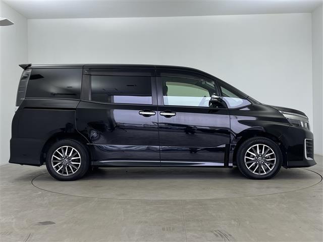 ヴォクシー ZS 煌II アルパイン製10インチナビ フリップダウンモニター バックカメラ アルパイン製スピーカー 純正フロアマット ドアバイザー 両側パワースライドドア LEDヘッドライト オートマチックハイビーム ETC(32枚目)