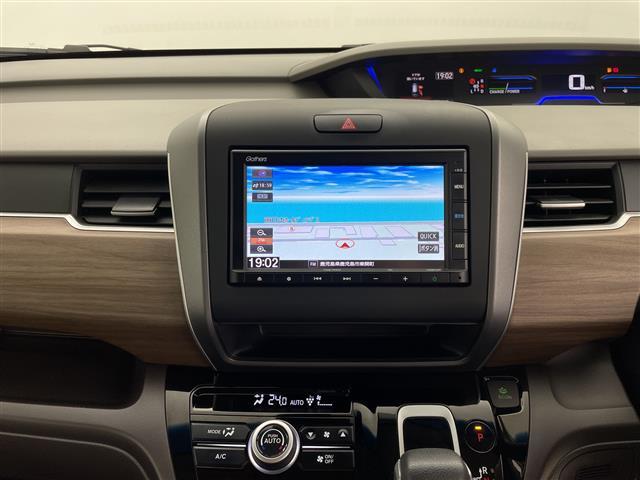 フリードハイブリッド ハイブリッド・Gホンダセンシング 純正ナビ(CD/BT)両側パワースライドドアホンダセンシングバックカメラオートクルーズコントロールLEDヘッドライトシートヒーターロールサンシェイドオートリトラミラースマートキー(5枚目)