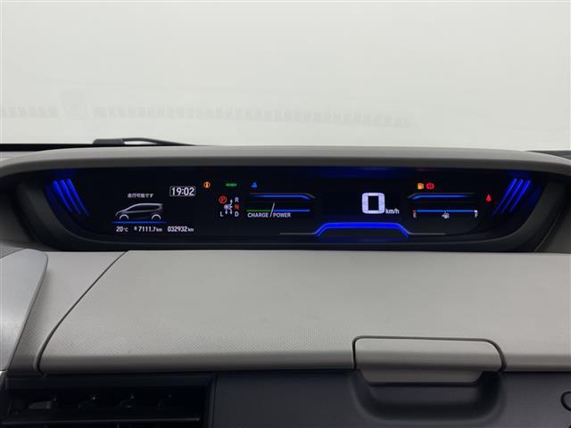フリードハイブリッド ハイブリッド・Gホンダセンシング 純正ナビ(CD/BT)両側パワースライドドアホンダセンシングバックカメラオートクルーズコントロールLEDヘッドライトシートヒーターロールサンシェイドオートリトラミラースマートキー(15枚目)