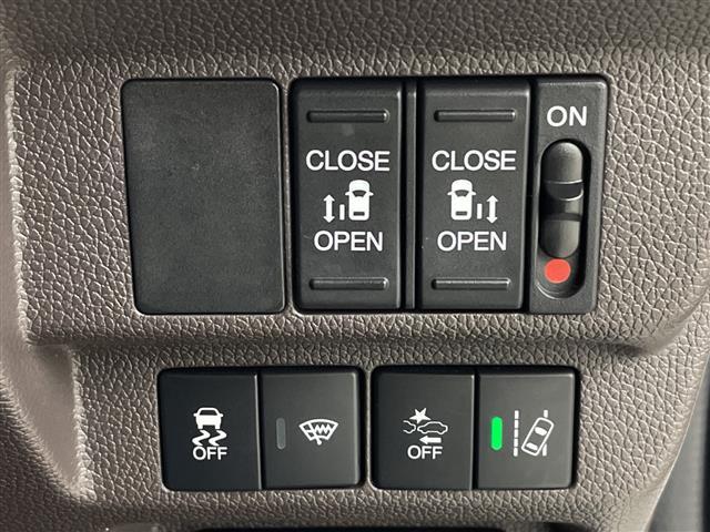 フリードハイブリッド ハイブリッド・Gホンダセンシング 純正ナビ(CD/BT)両側パワースライドドアホンダセンシングバックカメラオートクルーズコントロールLEDヘッドライトシートヒーターロールサンシェイドオートリトラミラースマートキー(18枚目)