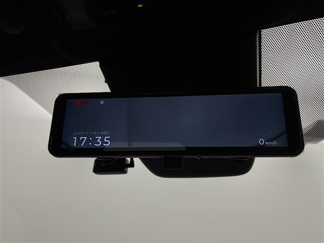 ノア ハイブリッドS-Z 純正ナビパノラマビューモニターシートヒーターCD/DVD/HDMI/フルセグテレビBSMオットマンレーダークルーズコントロールオートライトプリクラッシュセーフティETC2,0ハー(4枚目)