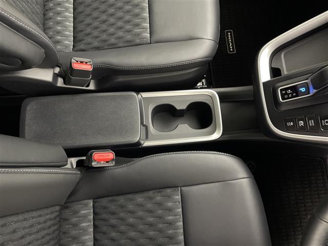 ノア ハイブリッドS-Z 純正ナビパノラマビューモニターシートヒーターCD/DVD/HDMI/フルセグテレビBSMオットマンレーダークルーズコントロールオートライトプリクラッシュセーフティETC2,0ハー(14枚目)