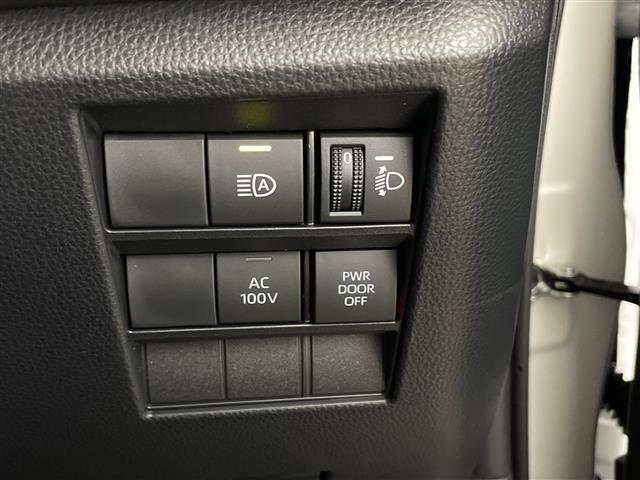 ノア ハイブリッドS-Z 純正ナビパノラマビューモニターシートヒーターCD/DVD/HDMI/フルセグテレビBSMオットマンレーダークルーズコントロールオートライトプリクラッシュセーフティETC2,0ハー(16枚目)