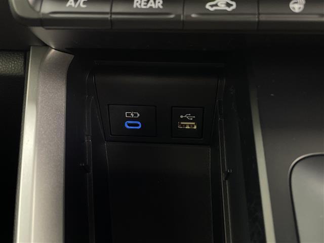 ノア ハイブリッドS-Z 純正ナビパノラマビューモニターシートヒーターCD/DVD/HDMI/フルセグテレビBSMオットマンレーダークルーズコントロールオートライトプリクラッシュセーフティETC2,0ハー(21枚目)