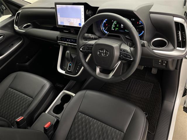 ノア ハイブリッドS-Z 純正ナビパノラマビューモニターシートヒーターCD/DVD/HDMI/フルセグテレビBSMオットマンレーダークルーズコントロールオートライトプリクラッシュセーフティETC2,0ハー(25枚目)