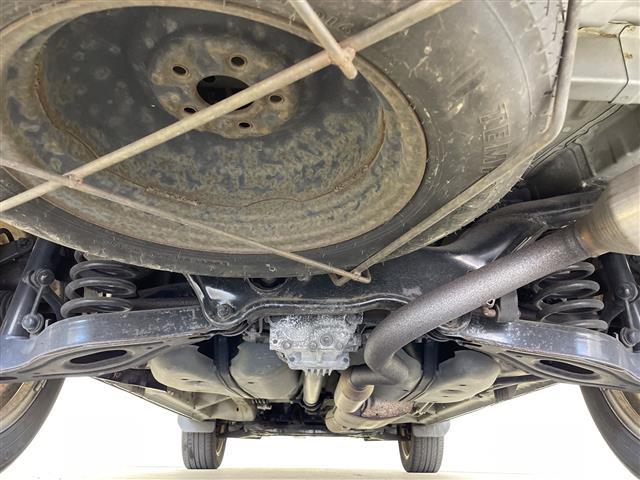 デリカＤ：５ Ｇ　パワーパッケージ　ワンオーナー　禁煙車　社外ナビ　フルセグ　Ｂｌｕｅｔｏｏｔｈ　バックカメラ　両側パワースライドドア　ビルドインＥＴＣ　パドルシフト　純正ドアバイザー　ＡＡＣ　純正アルミホイール　電動格納ミラー　４ＷＤ（41枚目）