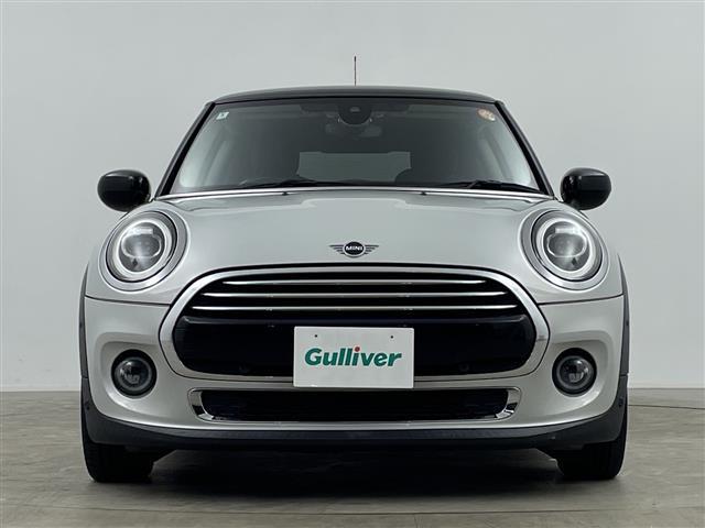 MINI クーパー 純正ナビゲーションシステムインテリジェントセーフティETCBluetoothスマートキーシステムアイドリングストップトノカバーオートライトLEDヘッドライト(2枚目)