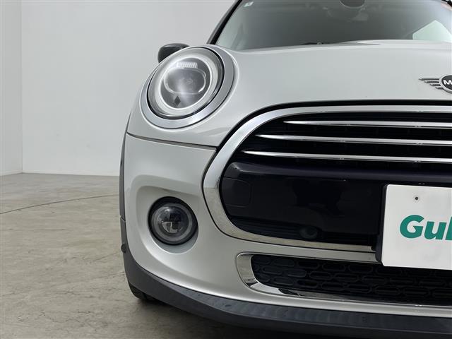 MINI クーパー 純正ナビゲーションシステムインテリジェントセーフティETCBluetoothスマートキーシステムアイドリングストップトノカバーオートライトLEDヘッドライト(28枚目)