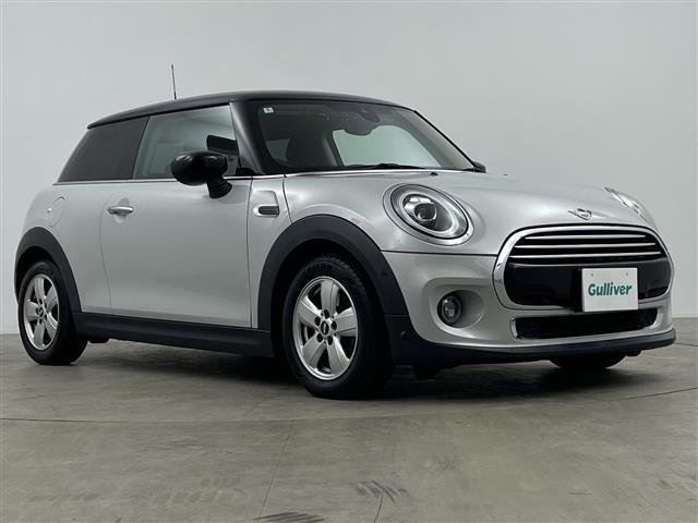 MINI クーパー 純正ナビゲーションシステムインテリジェントセーフティETCBluetoothスマートキーシステムアイドリングストップトノカバーオートライトLEDヘッドライト(29枚目)