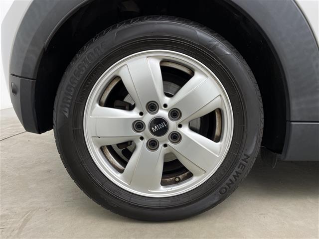 MINI クーパー 純正ナビゲーションシステムインテリジェントセーフティETCBluetoothスマートキーシステムアイドリングストップトノカバーオートライトLEDヘッドライト(41枚目)