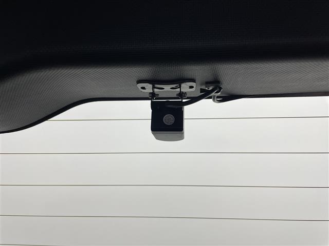 ノア Ｇ　純正ナビ　クルーズコントロール　片側パワースライドドア　ドラレコ付きデジタルインナーミラー　プリクラッシュセーフティ　レーンキープアシスト　シートヒーター　オートライト　シートバックテーブル　ＥＴＣ（18枚目）