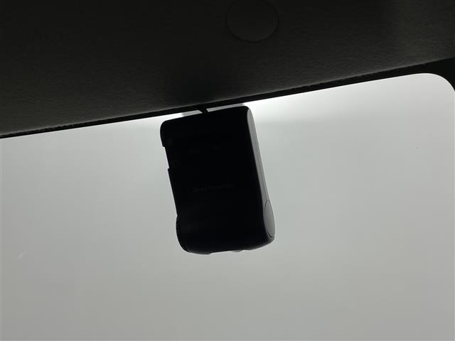 クロスビー ハイブリッドMZ 純正8型ナビ 全方位カメラ ドライブレコーダー レーダー探知機 パドルシフト ETC ステアリングリモコン クルーズコントロール オートライト 衝突被害軽減ブレーキ 純正フロアマット 純正AW LED(14枚目)