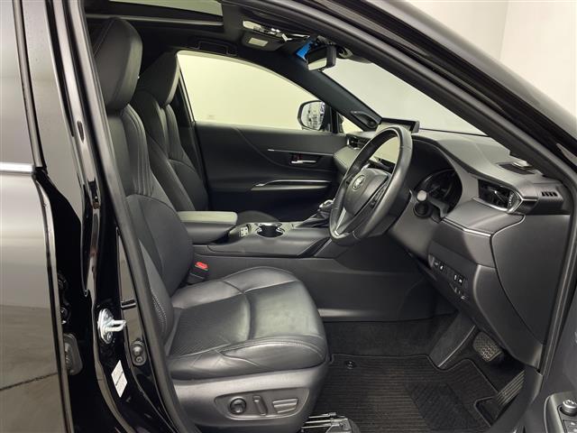 ハリアー Ｚ　レザーパッケージ　純正１２．３型ナビ　調光パノラマルーフ　ＪＢＬプレミアムサウンドシステム　セーフティセンス　プリクラッシュセーフティ　レーントレーシングアシスト　レーダークルーズコントロール　アダプティブハイビ―ム（23枚目）