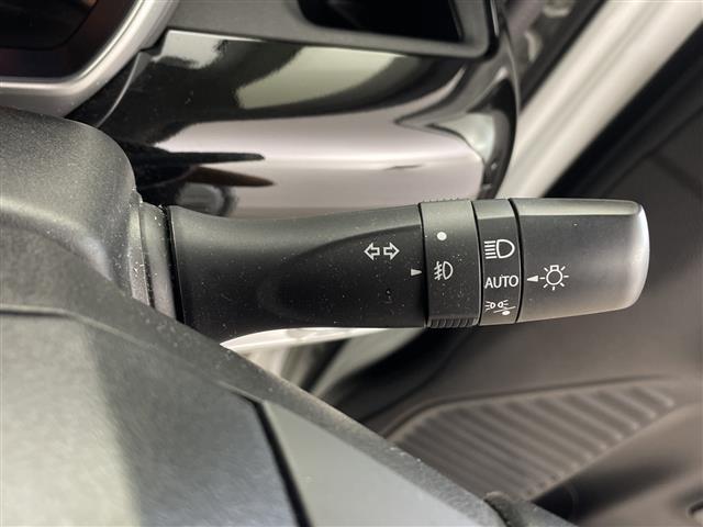 スペーシアカスタム ハイブリッドGS 純正ナビ Bluetooth フルセグTV レーダークルーズコントロール 片側パワースライドドア レーンキープアシスト 衝突軽減ブレーキ コーナーセンサー シートヒーター ETC アイドリングストップ(9枚目)