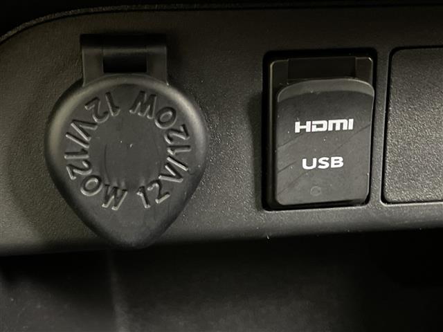 ムーヴキャンバス ＧメイクアップＶＳ　ＳＡＩＩＩ　スマートアシスト３　純正８型ナビ　フルセグ　ＢＴオーディオ　ＤＶＤ再生　全方位カメラ　ドラレコ　シートヒーター　ＨＤＭＩ　アイドリングストップ　両側電動スライドドア　ＬＥＤヘッド　　純正フロアマット（19枚目）