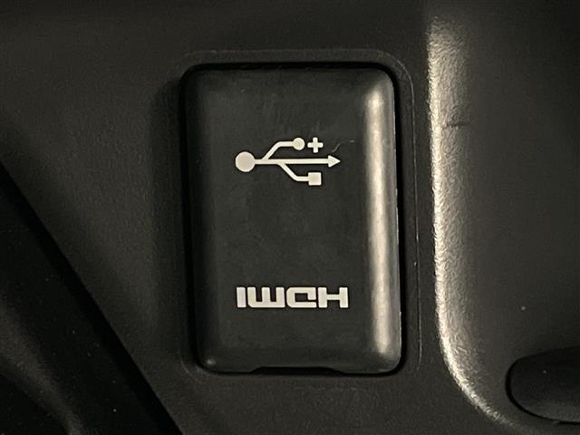 ���ŐV�i�r�i�t���Z�O�E�����Z�O�E�c�u�c�Đ��j�����ē��B�J���b�c�F���A�E�A���p�C���E�C�N���v�X�̃i�r���戵���Ă���o�b�N�J�����i�o�b�N���j�^�[�j��ȃ��j�^�[�i�t���b�v�_�E�����j�^�[�j�̎�t���\�ł��B