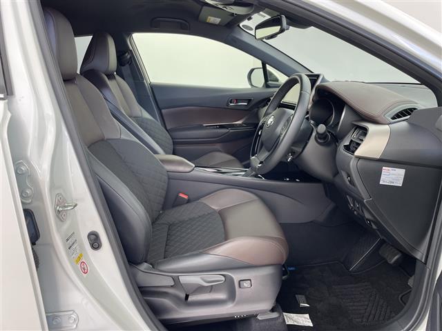 ���ŐV�i�r�i�t���Z�O�E�����Z�O�E�c�u�c�Đ��j�����ē��B�J���b�c�F���A�E�A���p�C���E�C�N���v�X�̃i�r���戵���Ă���o�b�N�J�����i�o�b�N���j�^�[�j��ȃ��j�^�[�i�t���b�v�_�E�����j�^�[�j�̎�t���\�ł��B