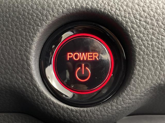 ステップワゴン ｅ：ＨＥＶエアー　ＥＸ　登録済未使用車　ホンダセンシング　純正１１．４型ナビ　パドルシフト　アダプティブクルーズコントロール　電動リアゲート　バックカメラ　両側パワースライドドア　オットマン　オートハイビーム　オートホールド（14枚目）