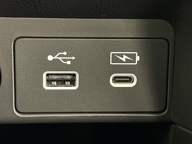 ステップワゴン ｅ：ＨＥＶエアー　ＥＸ　登録済未使用車　ホンダセンシング　純正１１．４型ナビ　パドルシフト　アダプティブクルーズコントロール　電動リアゲート　バックカメラ　両側パワースライドドア　オットマン　オートハイビーム　オートホールド（18枚目）