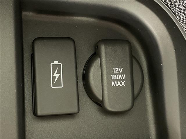 ステップワゴン ｅ：ＨＥＶエアー　ＥＸ　登録済未使用車　ホンダセンシング　純正１１．４型ナビ　パドルシフト　アダプティブクルーズコントロール　電動リアゲート　バックカメラ　両側パワースライドドア　オットマン　オートハイビーム　オートホールド（24枚目）