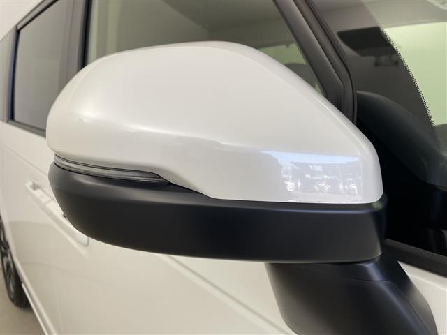 ステップワゴン ｅ：ＨＥＶエアー　ＥＸ　登録済未使用車　ホンダセンシング　純正１１．４型ナビ　パドルシフト　アダプティブクルーズコントロール　電動リアゲート　バックカメラ　両側パワースライドドア　オットマン　オートハイビーム　オートホールド（37枚目）