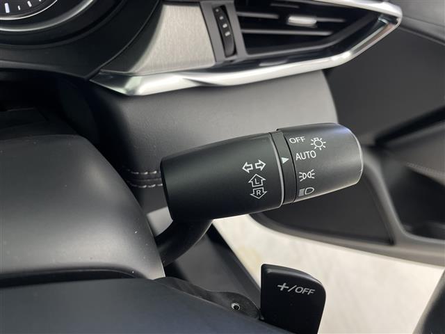 アテンザワゴン ＸＤ　プロアクティブ　純正ナビ　３６０°ビューカメラ　ＥＴＣ２．０　パドルシフト　ヘッドアップディスプレイ　レーダークルーズコントロール　レーンキープアシスト　ステアリングリモコン　コーナーセンサー　純正ＡＷ１９インチ（9枚目）