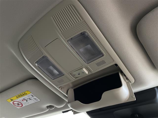 アテンザワゴン ＸＤ　プロアクティブ　純正ナビ　３６０°ビューカメラ　ＥＴＣ２．０　パドルシフト　ヘッドアップディスプレイ　レーダークルーズコントロール　レーンキープアシスト　ステアリングリモコン　コーナーセンサー　純正ＡＷ１９インチ（19枚目）