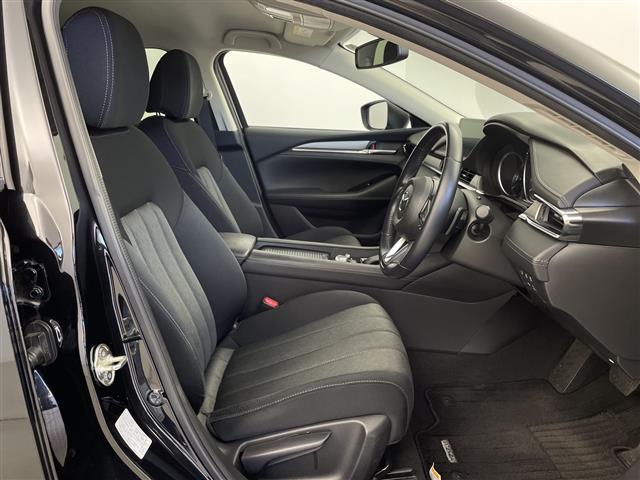 アテンザワゴン ＸＤ　プロアクティブ　純正ナビ　３６０°ビューカメラ　ＥＴＣ２．０　パドルシフト　ヘッドアップディスプレイ　レーダークルーズコントロール　レーンキープアシスト　ステアリングリモコン　コーナーセンサー　純正ＡＷ１９インチ（22枚目）