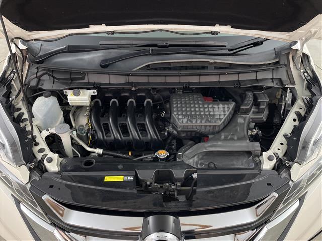 セレナ ハイウェイスター　純正９型ナビ　フリップダウンモニター　プロパイロット　アラウンドビューモニター　両側パワースライドドア　エマージェンシーブレーキ　デジタルインナーミラー　ドライブレコーダー　ビルトインＥＴＣ　ステリモ（40枚目）