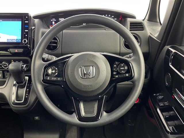 Ｎ－ＢＯＸカスタム ＥＸ　純正ナビ／フルセグＴＶ／ＣＤ／ＤＶＤ／ＦＭ・ＡＭ／両側パワスラ／衝突軽減ブレーキ／レーンアシスト／ドラレコ／クルコン／チップアップシート／純正フロアマット／ドアバイザー／前席シートヒーター／ＬＥＤ（4枚目）