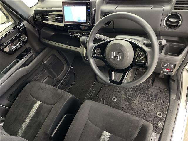 Ｎ－ＢＯＸカスタム ＥＸ　純正ナビ／フルセグＴＶ／ＣＤ／ＤＶＤ／ＦＭ・ＡＭ／両側パワスラ／衝突軽減ブレーキ／レーンアシスト／ドラレコ／クルコン／チップアップシート／純正フロアマット／ドアバイザー／前席シートヒーター／ＬＥＤ（14枚目）