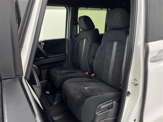 Ｎ－ＢＯＸカスタム ＥＸ　純正ナビ／フルセグＴＶ／ＣＤ／ＤＶＤ／ＦＭ・ＡＭ／両側パワスラ／衝突軽減ブレーキ／レーンアシスト／ドラレコ／クルコン／チップアップシート／純正フロアマット／ドアバイザー／前席シートヒーター／ＬＥＤ（21枚目）