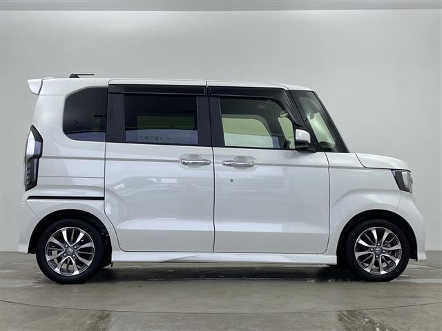 Ｎ－ＢＯＸカスタム ＥＸ　純正ナビ／フルセグＴＶ／ＣＤ／ＤＶＤ／ＦＭ・ＡＭ／両側パワスラ／衝突軽減ブレーキ／レーンアシスト／ドラレコ／クルコン／チップアップシート／純正フロアマット／ドアバイザー／前席シートヒーター／ＬＥＤ（32枚目）