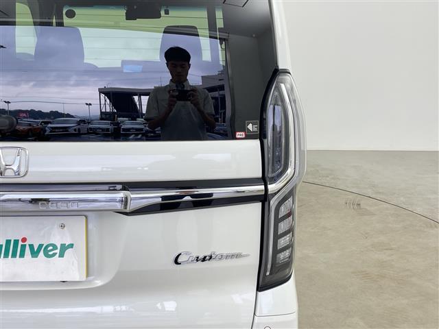 Ｎ－ＢＯＸカスタム ＥＸ　純正ナビ／フルセグＴＶ／ＣＤ／ＤＶＤ／ＦＭ・ＡＭ／両側パワスラ／衝突軽減ブレーキ／レーンアシスト／ドラレコ／クルコン／チップアップシート／純正フロアマット／ドアバイザー／前席シートヒーター／ＬＥＤ（37枚目）